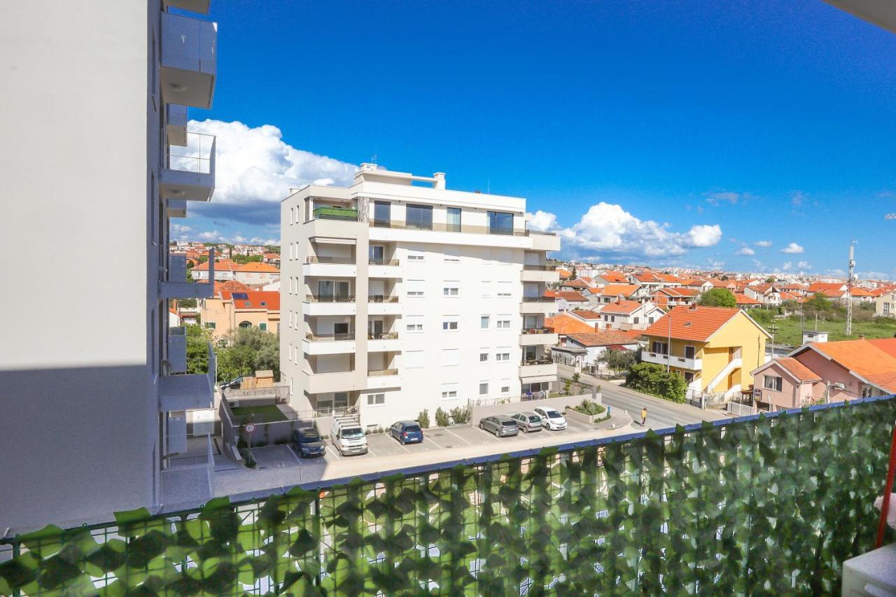Apartment Margarita Zara Esterno foto